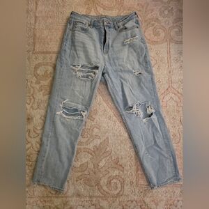 American Eagle Mom Jeans Size 8 Short